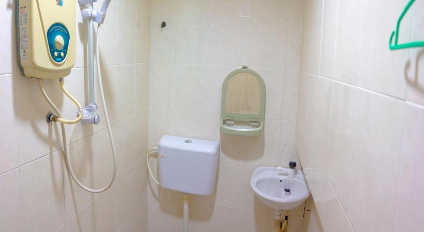 Melawati Ria Hotel -  Wash Room