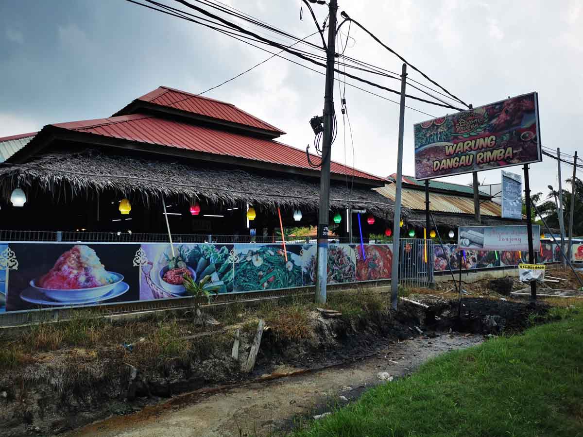 Restoran Dangau Rimba Ikan Bakar - External  View