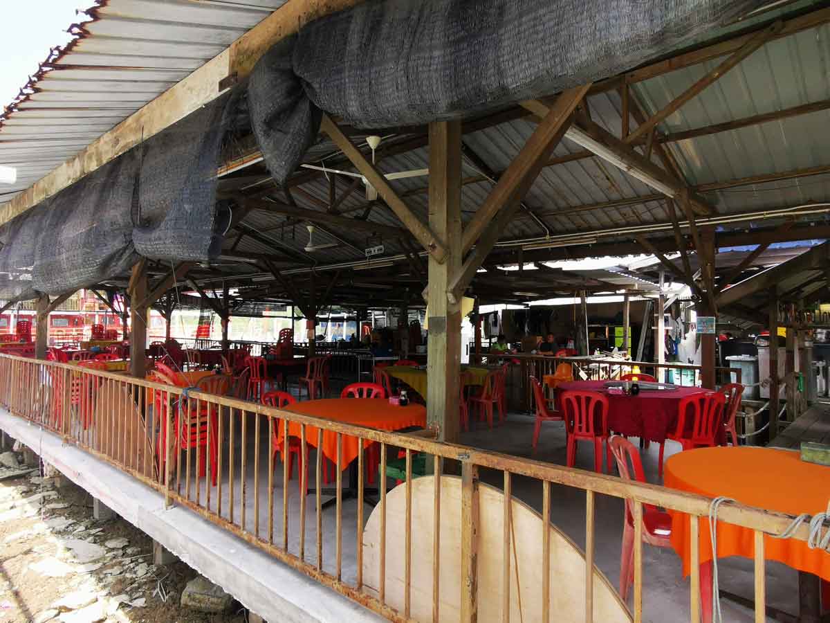  Restoran Makanan Luat Bagan / Bagan Seafood Restaurant 港尾海鲜楼 - Restaurant Internal View