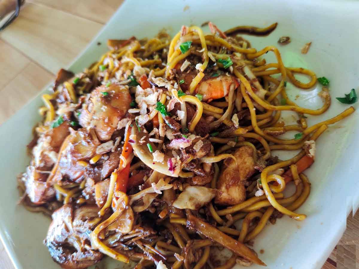 Warong Udang Galah Kuala Selangor - Mee Udang Goreng ( Fried Prawn Noodles)