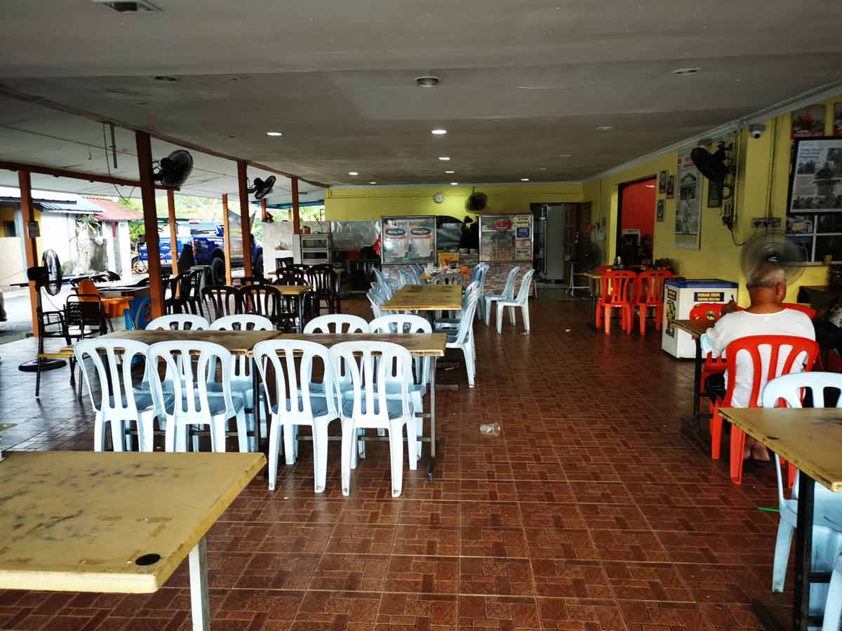  Warung Soto Pasir Penambang - Internal View Of Restaurant
